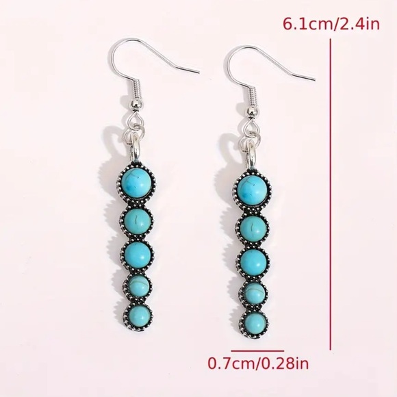 NWOT - Elegant Silver and Turquoise Dangle Earrings - Picture 5 of 5